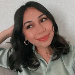 Meet your Posher, Luisa